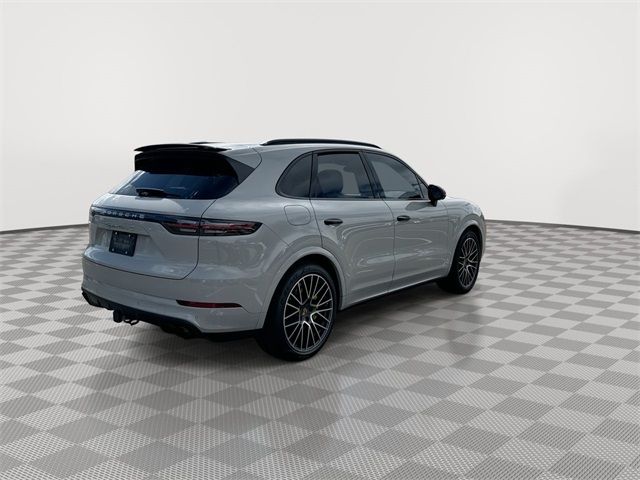 2020 Porsche Cayenne E-Hybrid Turbo S