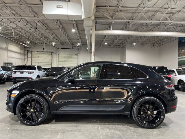 2020 Porsche Macan Base