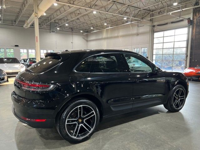 2020 Porsche Macan Base