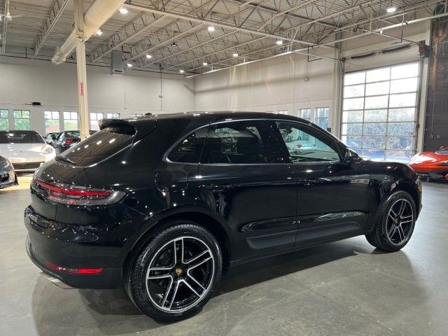 2020 Porsche Macan Base