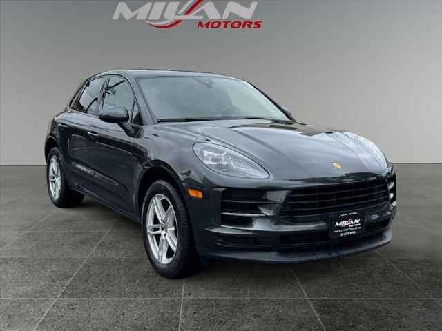 2020 Porsche Macan Base