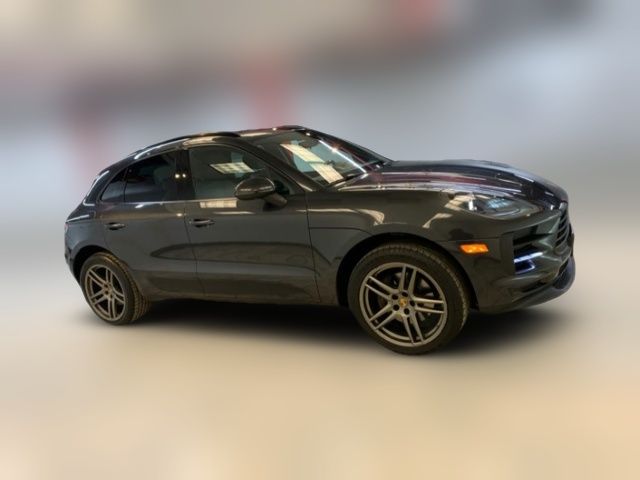 2020 Porsche Macan Base