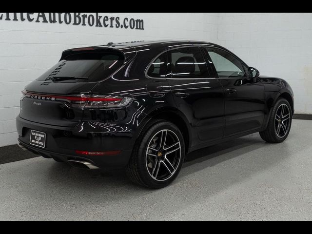 2020 Porsche Macan Base