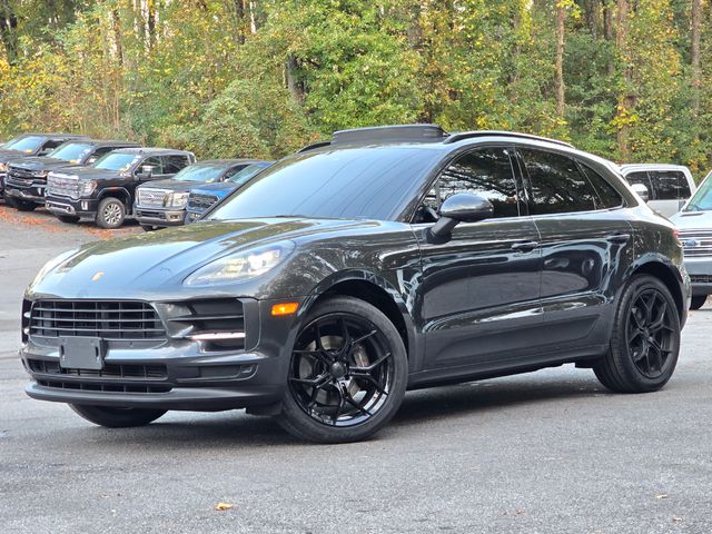 2020 Porsche Macan Base