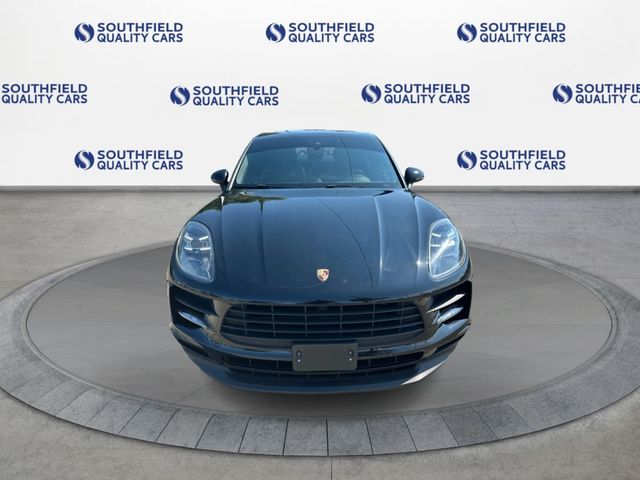 2020 Porsche Macan Base