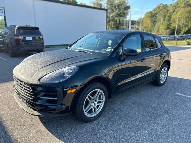 2020 Porsche Macan Base