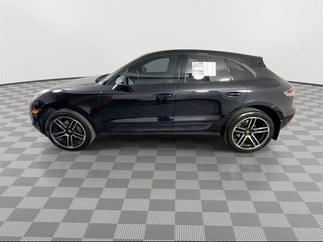 2020 Porsche Macan Base