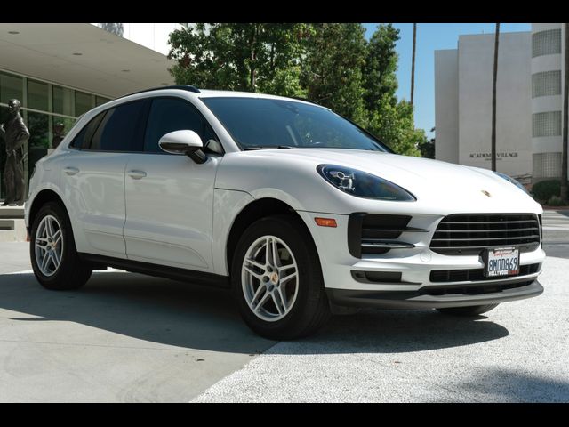 2020 Porsche Macan Base