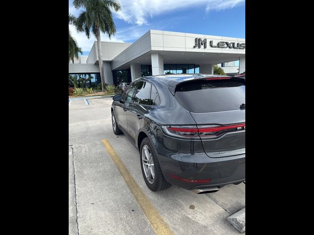 2020 Porsche Macan Base