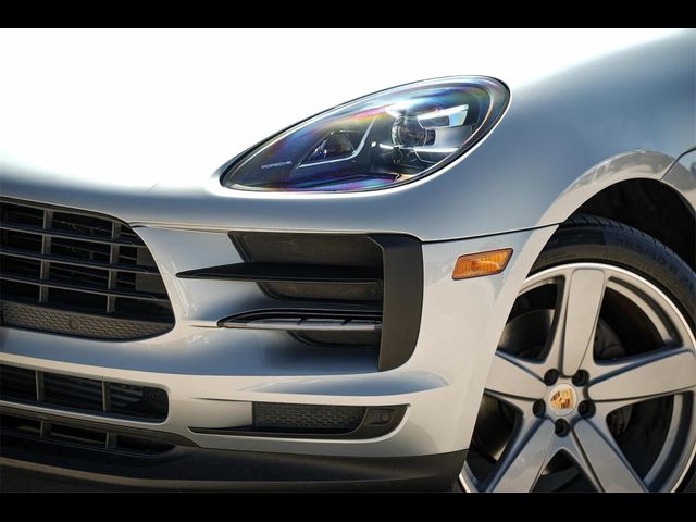 2020 Porsche Macan Base