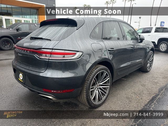 2020 Porsche Macan Base