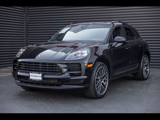 2020 Porsche Macan Base