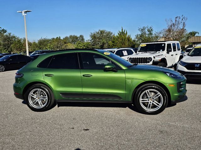 2020 Porsche Macan Base