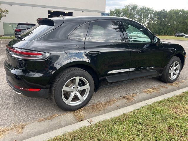 2020 Porsche Macan Base