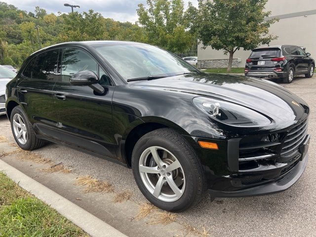 2020 Porsche Macan Base