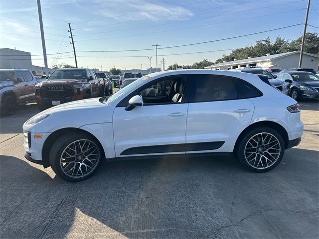 2020 Porsche Macan Base