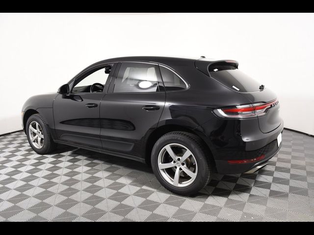 2020 Porsche Macan Base