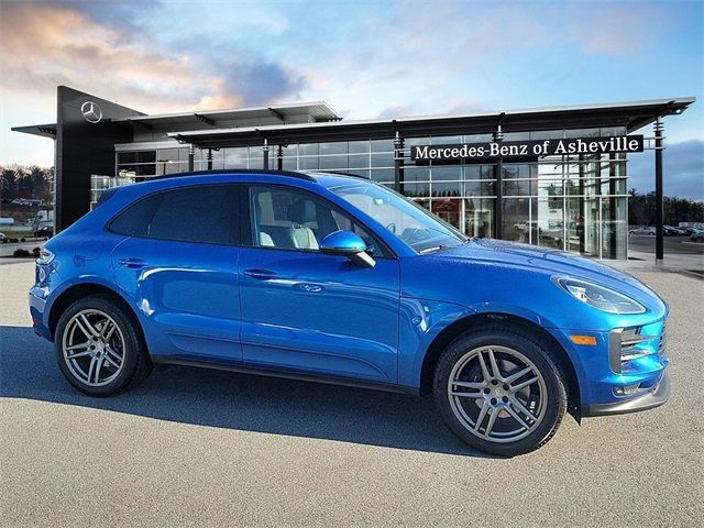 2020 Porsche Macan Base