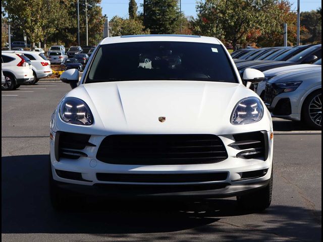 2020 Porsche Macan Base