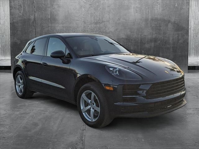 2020 Porsche Macan Base