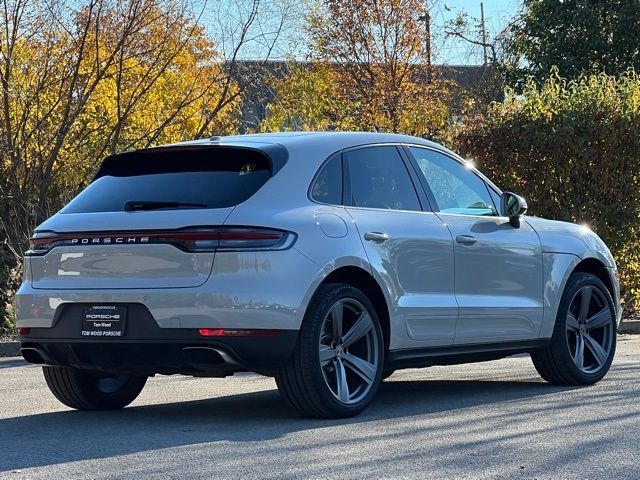 2020 Porsche Macan Base