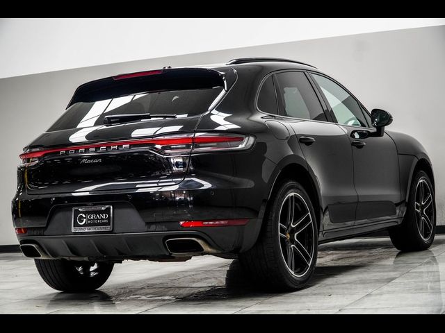 2020 Porsche Macan Base