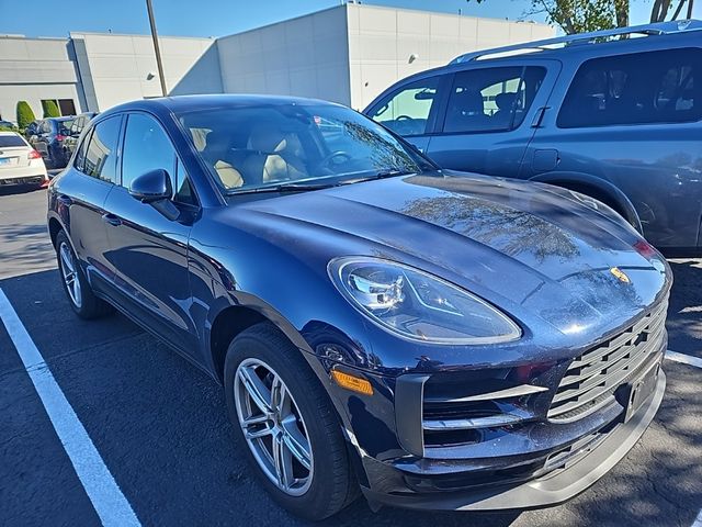 2020 Porsche Macan Base