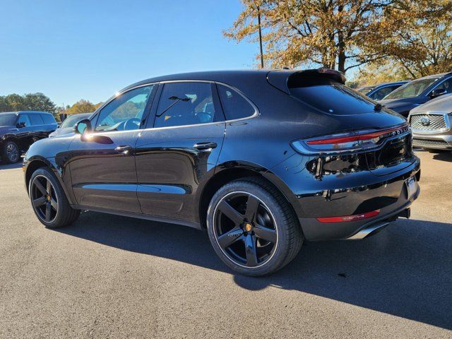 2020 Porsche Macan Base