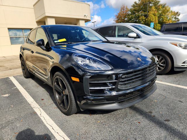 2020 Porsche Macan Base