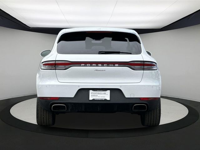 2020 Porsche Macan Base