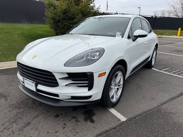 2020 Porsche Macan Base