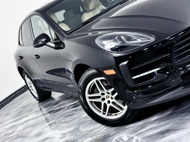 2020 Porsche Macan Base