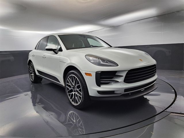 2020 Porsche Macan Base