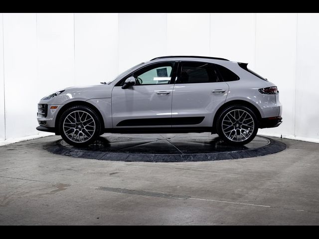 2020 Porsche Macan Base