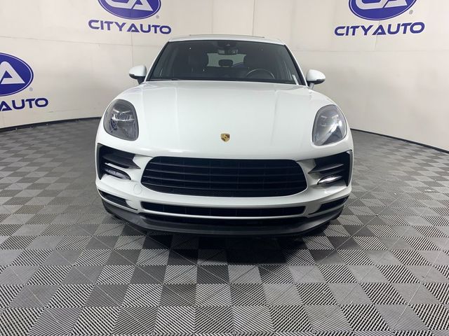 2020 Porsche Macan Base