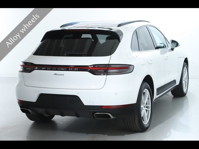 2020 Porsche Macan Base