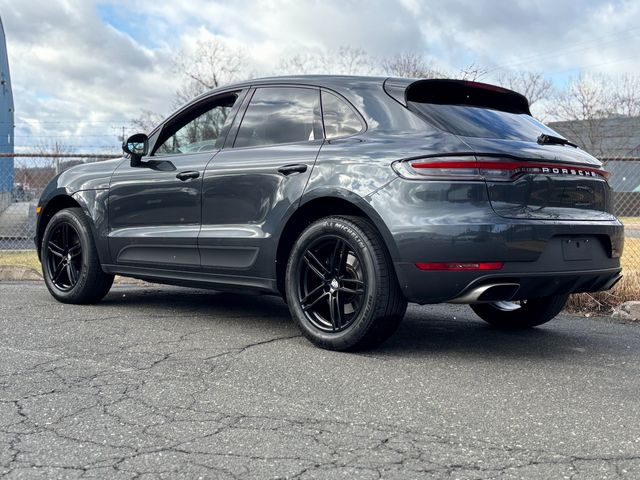 2020 Porsche Macan Base