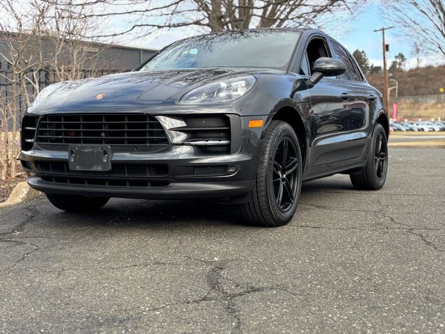 2020 Porsche Macan Base