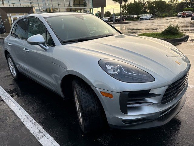 2020 Porsche Macan Base