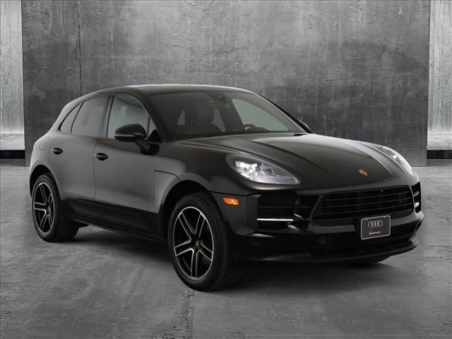 2020 Porsche Macan Base