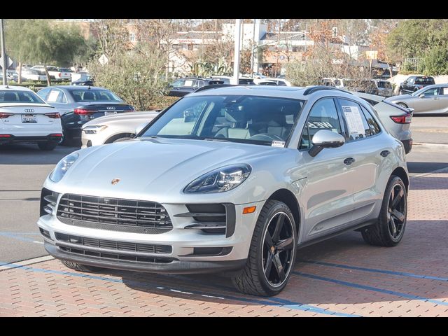 2020 Porsche Macan Base