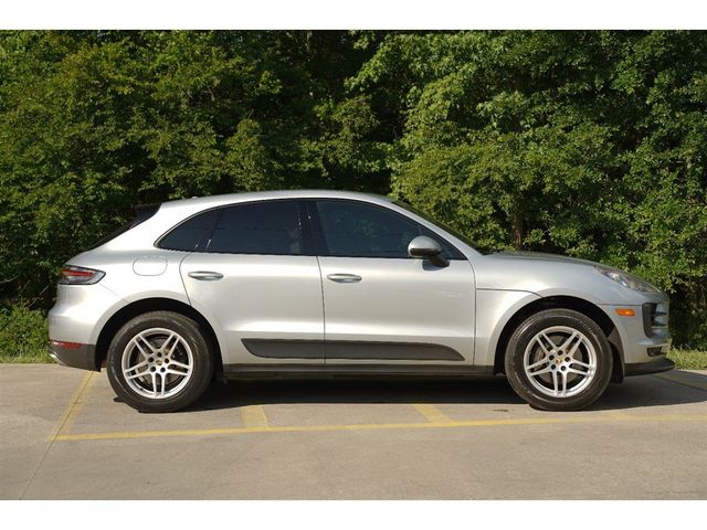 2020 Porsche Macan Base