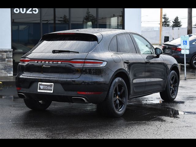 2020 Porsche Macan Base