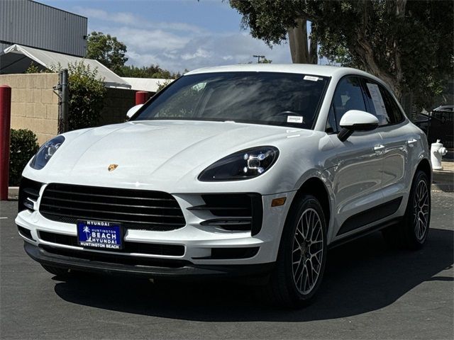 2020 Porsche Macan Base