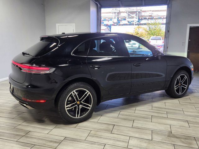 2020 Porsche Macan Base