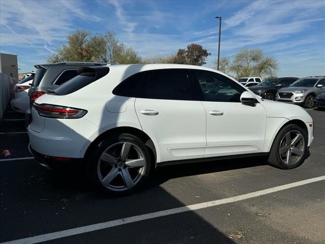 2020 Porsche Macan Base