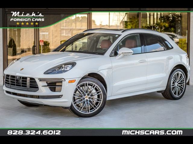 2020 Porsche Macan Turbo