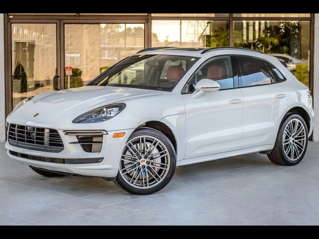 2020 Porsche Macan Turbo