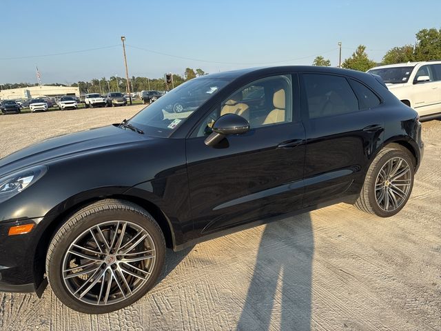 2020 Porsche Macan S