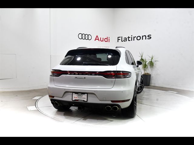 2020 Porsche Macan S